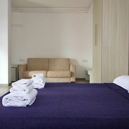 Klaton Beach Hotel Formia Buitenkant foto