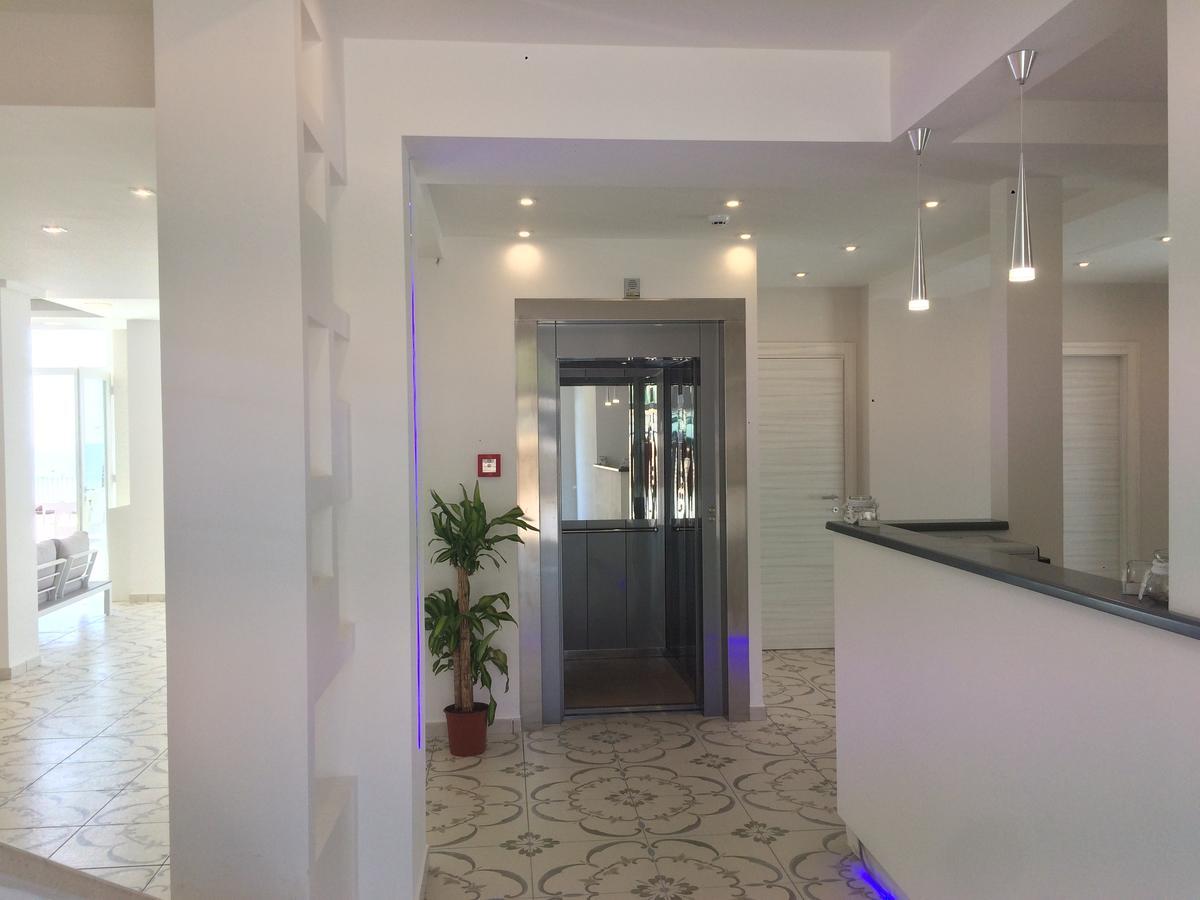Klaton Beach Hotel Formia Buitenkant foto