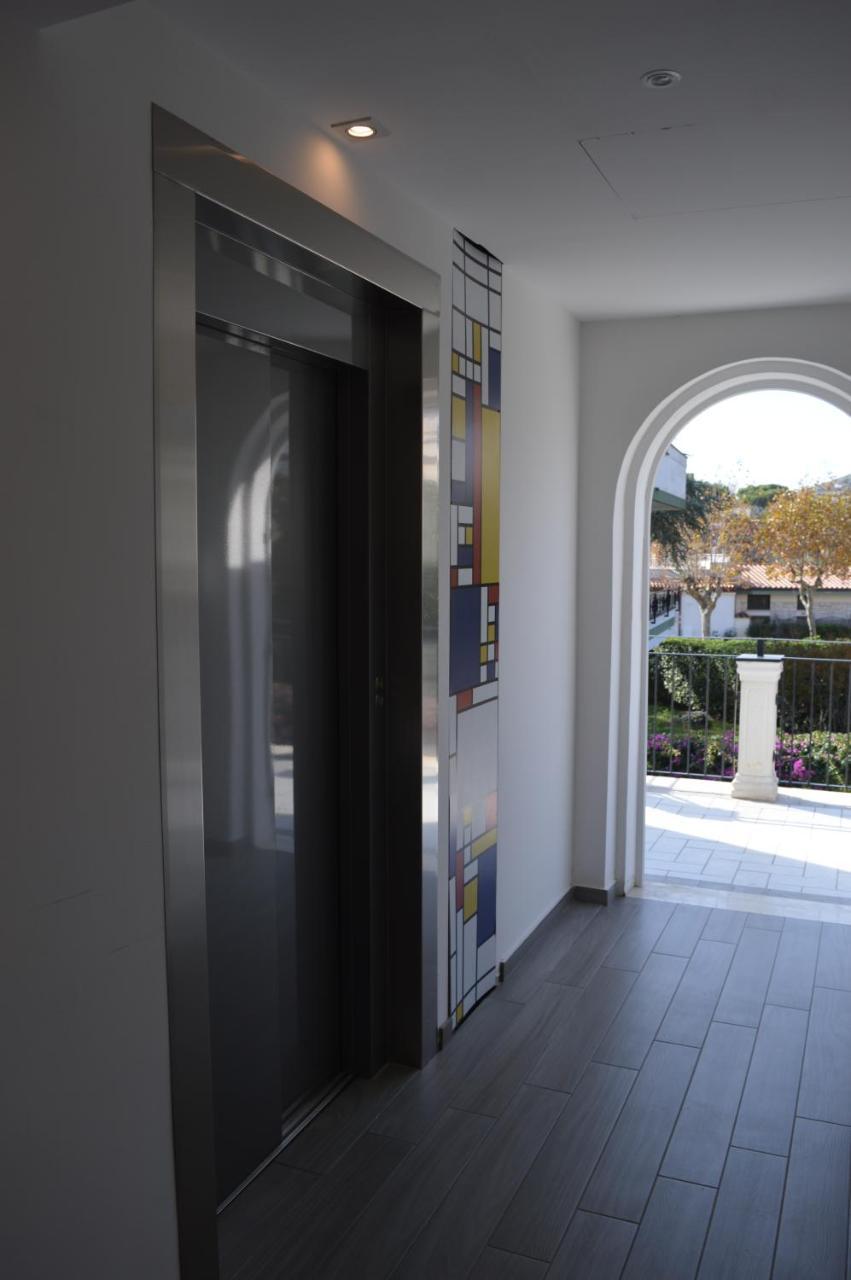Klaton Beach Hotel Formia Buitenkant foto